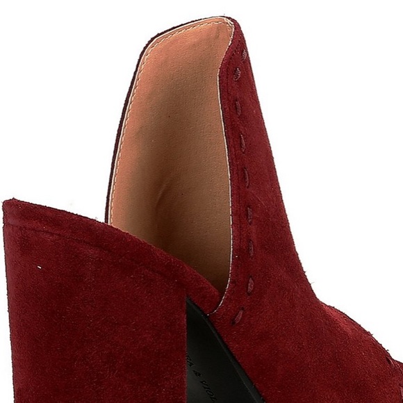 New Chelsea & Violet
Tess Suede Block Heel Mules - Picture 6 of 13